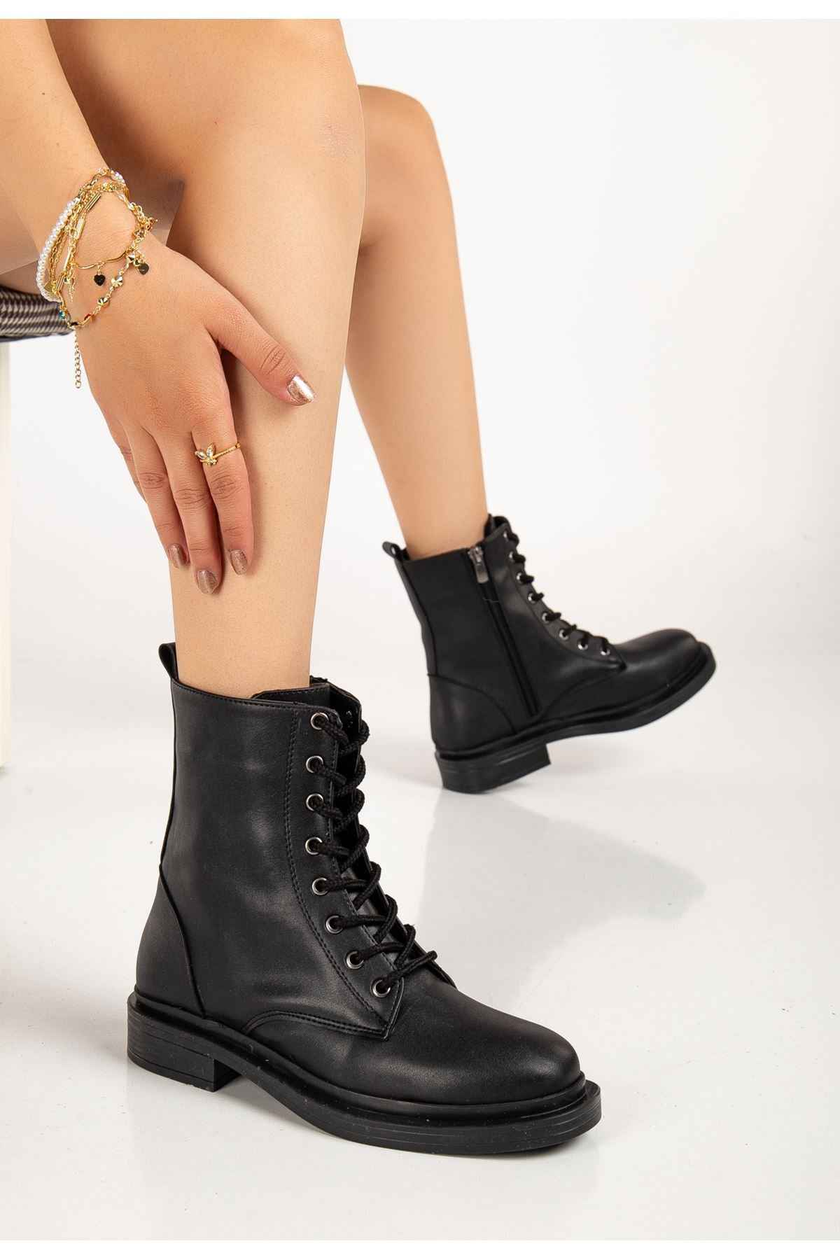 Ayakkabı Aşkı 2024-2289 Siyah Bağcıklı Fermuarlı Günlük Kadın Bot