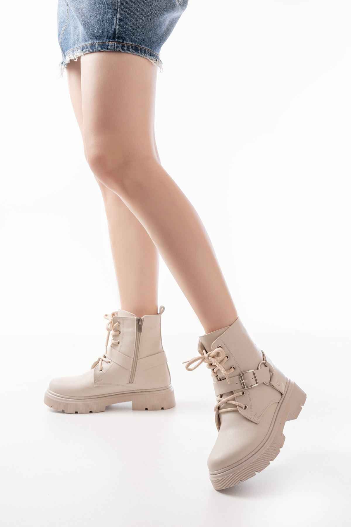 Ayakkabı Aşkı 508-3038 Bej Toka Aksesuarlı Fermuarlı Günlük Kadın Bot