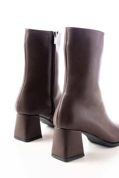Ayakkabı Aşkı Kahve Topuklu Fermuarlı Kadın Bot