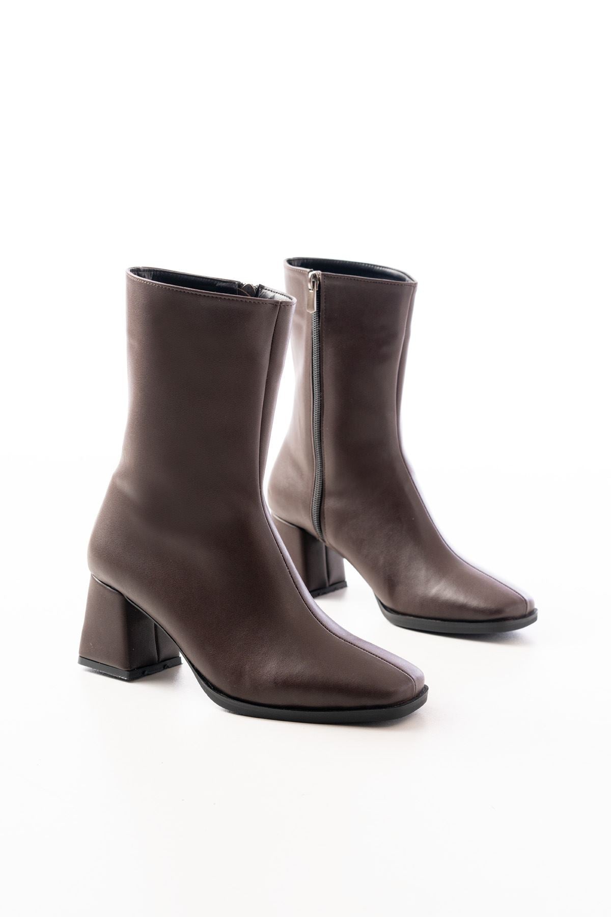Ayakkabı Aşkı Kahve Topuklu Fermuarlı Kadın Bot - Ayakkabı Aşkı