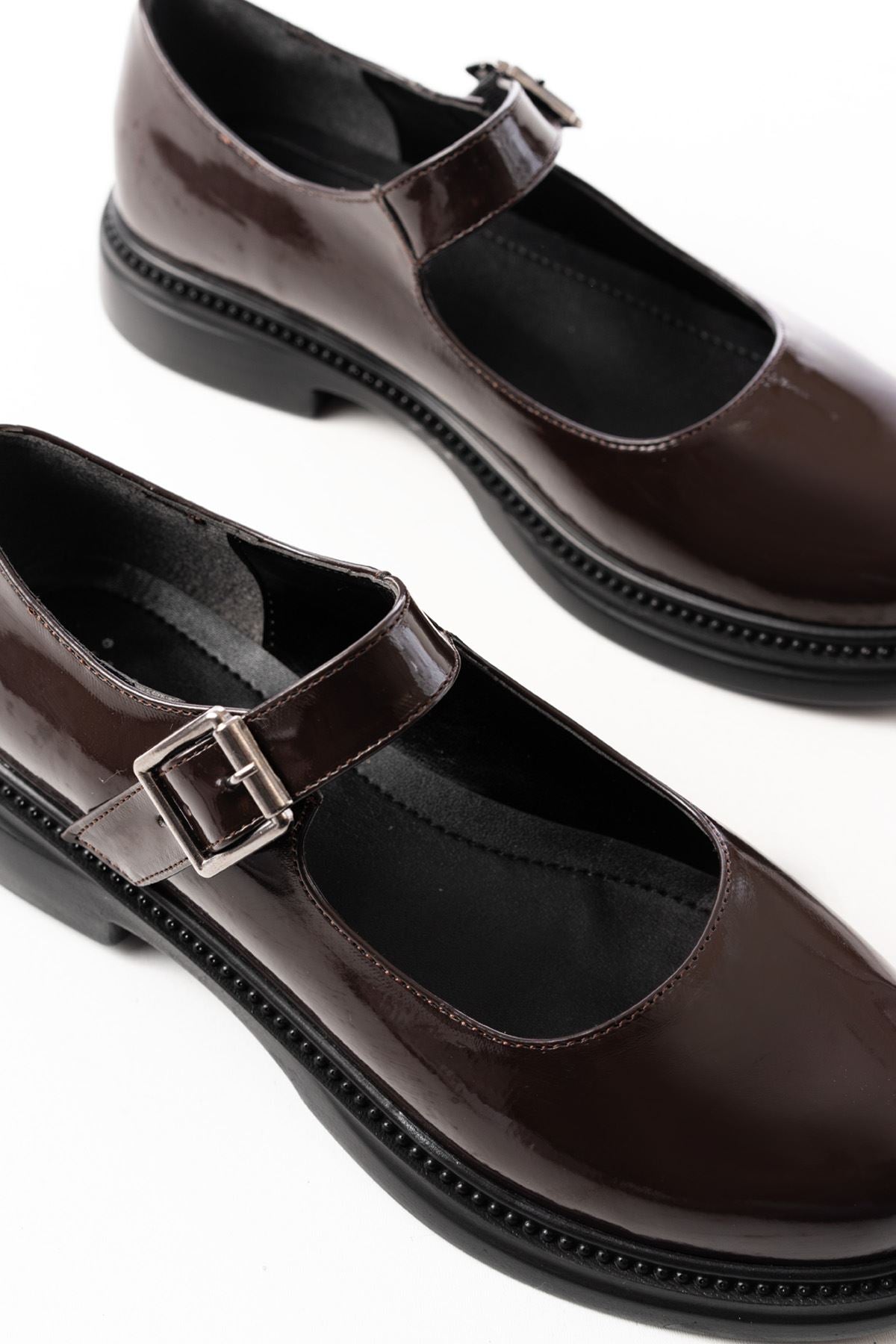 Ayakkabı Aşkı Kahve Rugan Günlük Bayan Ayakkabı - Ayakkabı Aşkı