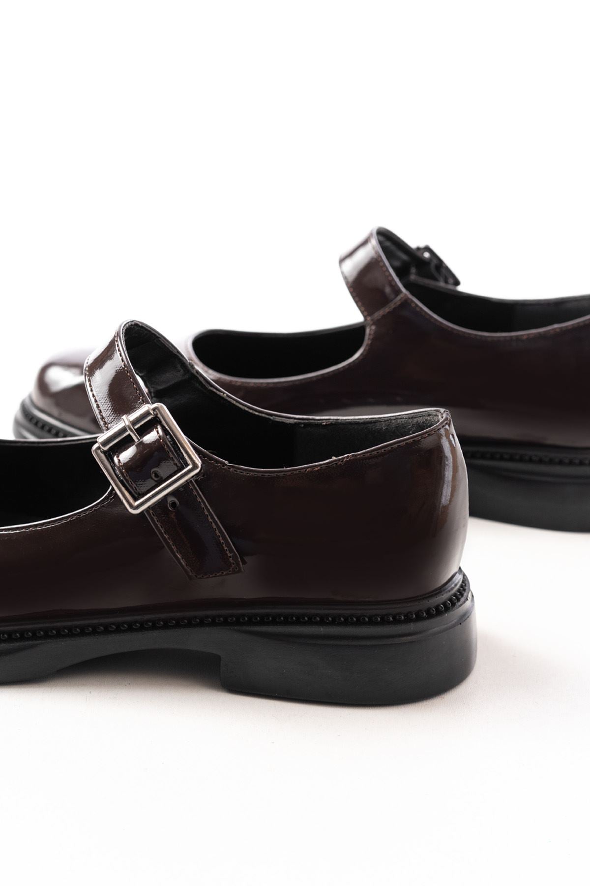 Ayakkabı Aşkı Kahve Rugan Günlük Bayan Ayakkabı