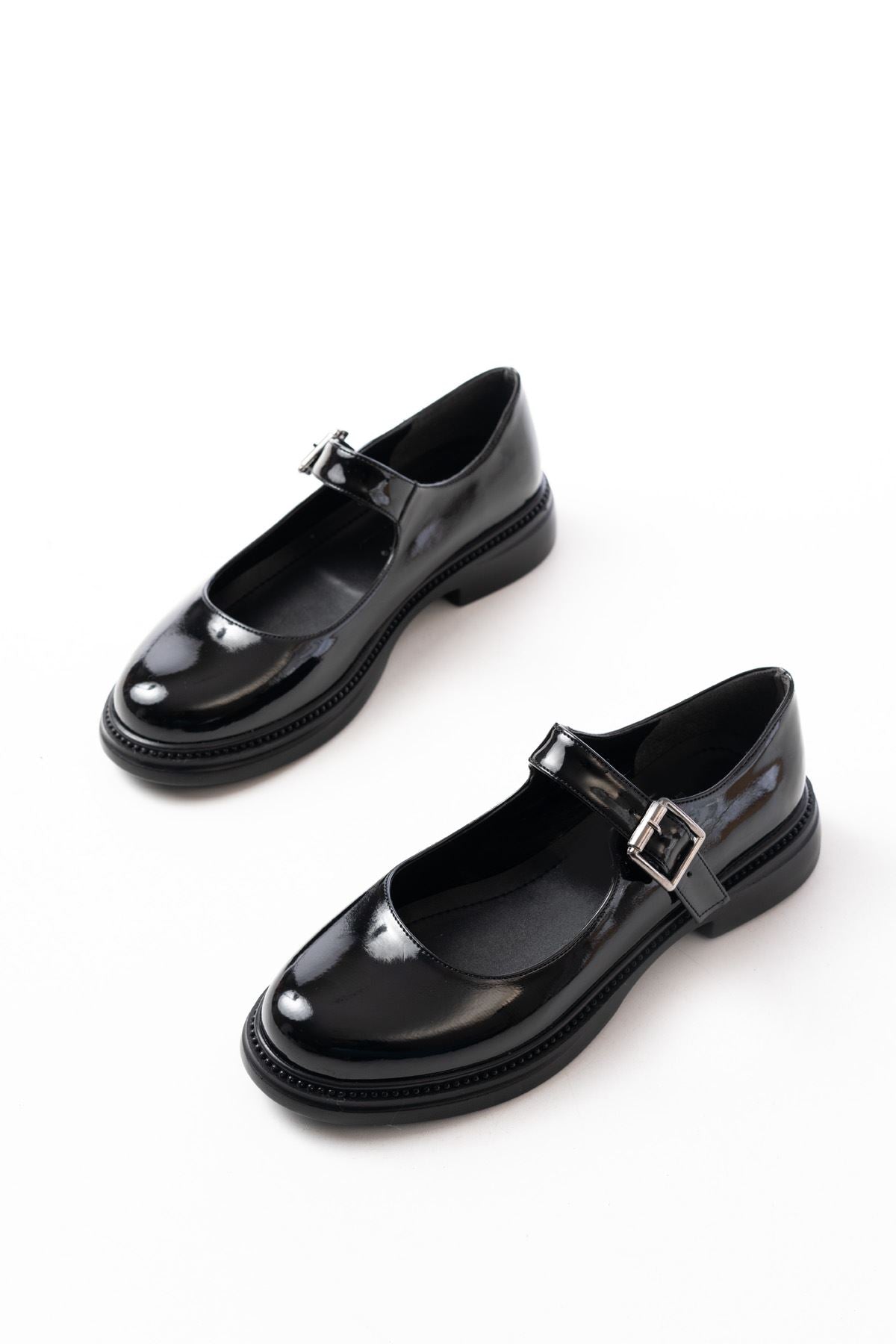 Ayakkabı Aşkı Siyah Rugan Günlük Bayan Ayakkabı