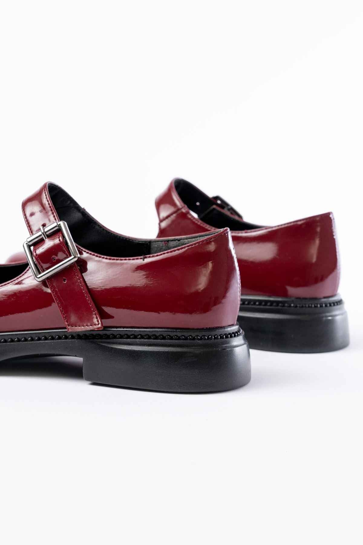 Ayakkabı Aşkı Ysn-4444 Bordo Rugan Günlük Bayan Ayakkabı