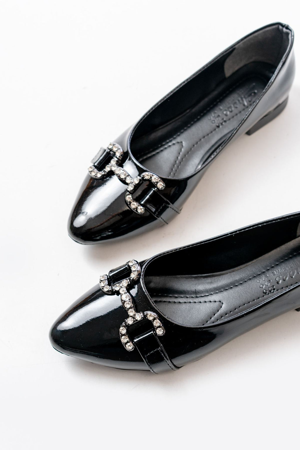 Ayakkabı Aşkı İNF-133 Siyah Rugan Taşlı Tokalı Günlük Kadın Babet - Ayakkabı Aşkı