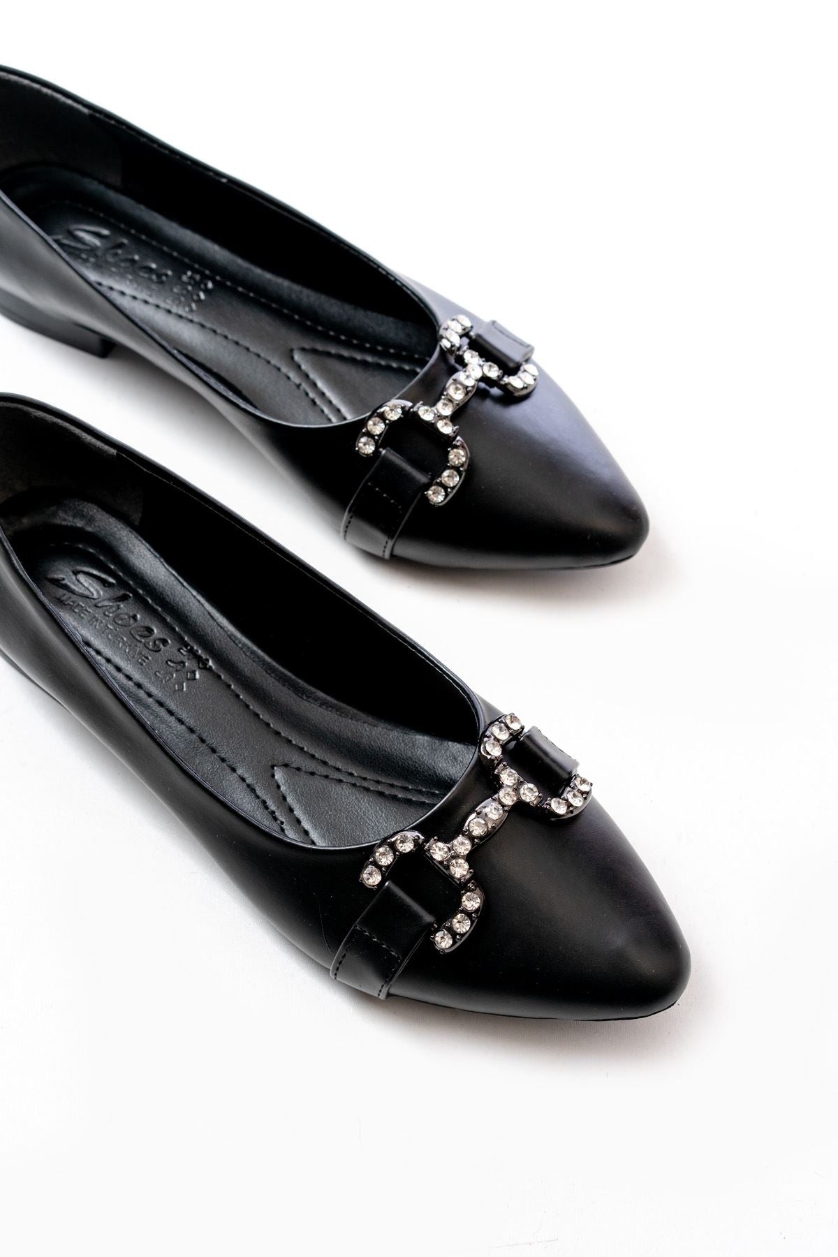 Ayakkabı Aşkı İNF-133 Siyah Taşlı Tokalı Günlük Kadın Babet - Ayakkabı Aşkı