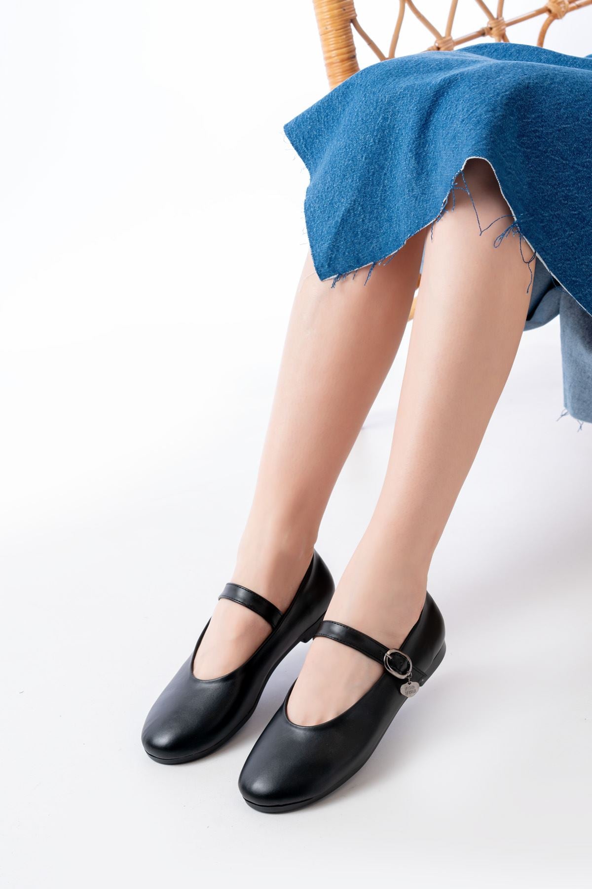 Ayakkabı Aşkı İNF-324 Siyah Baretli Tokalı Günlük Kadın Babet