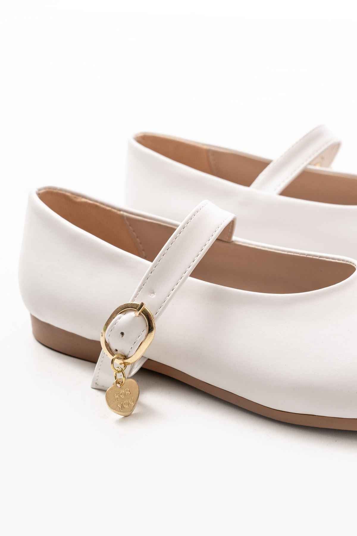 Ayakkabı Aşkı Inf-324 Beyaz Baretli Tokalı Günlük Kadın Babet