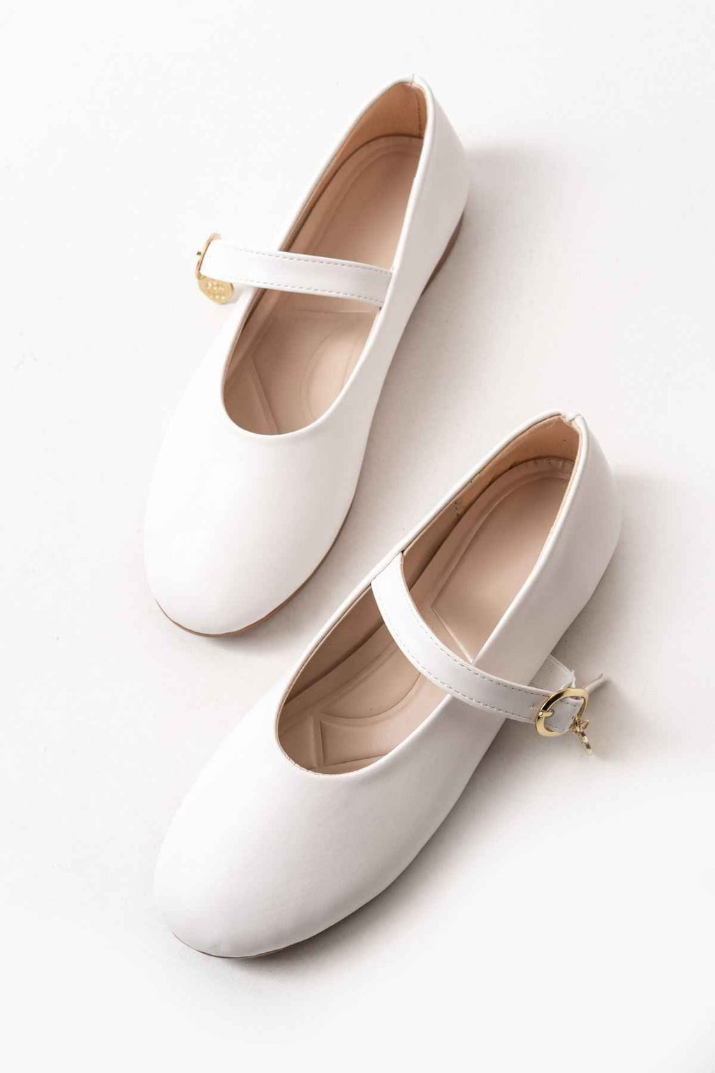 Ayakkabı Aşkı Inf-324 Beyaz Baretli Tokalı Günlük Kadın Babet