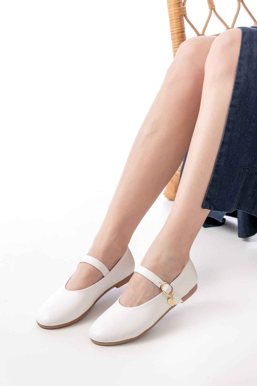 Ayakkabı Aşkı Inf-324 Beyaz Baretli Tokalı Günlük Kadın Babet