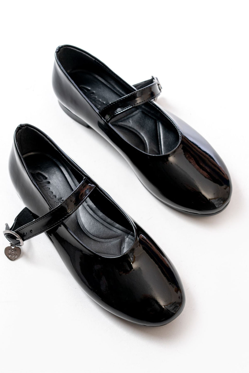 Ayakkabı Aşkı İNF-324 Siyah Rugan Baretli Tokalı Günlük Kadın Babet - Ayakkabı Aşkı