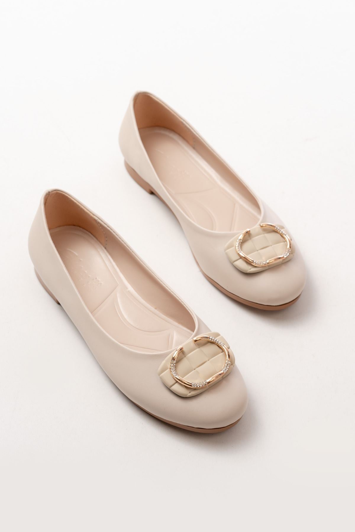 Ayakkabı Aşkı İNF-325 Bej Tokalı Aksesuarlı Günlük Kadın Babet - Ayakkabı Aşkı