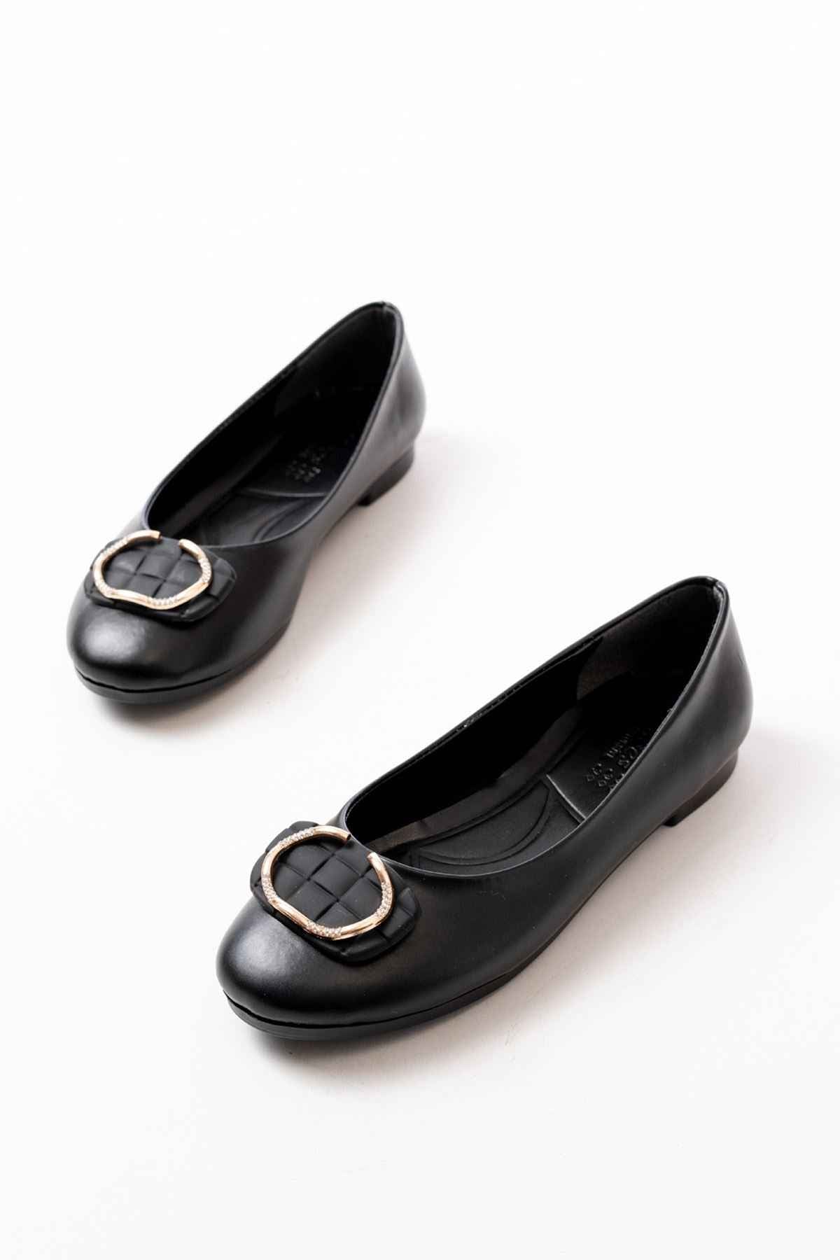 Ayakkabı Aşkı Inf-325 Siyah Tokalı Aksesuarlı Günlük Kadın Babet