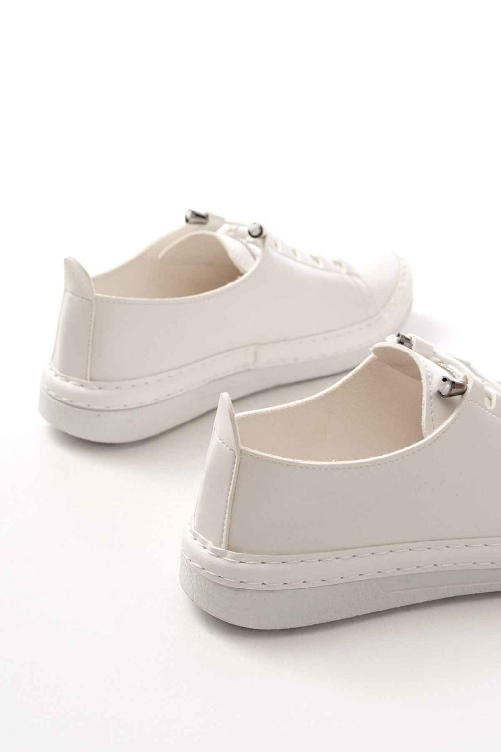 Ayakkabı Aşkı Mk-9026 Beyaz Bağcıklı  Taş Aksesuarlı Günlük Spor Ayakkabı