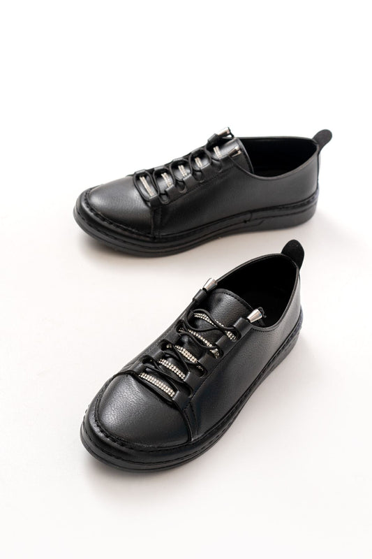 Ayakkabı Aşkı Siyah Bağcıklı Taş Aksesuarlı Günlük Spor Ayakkabı