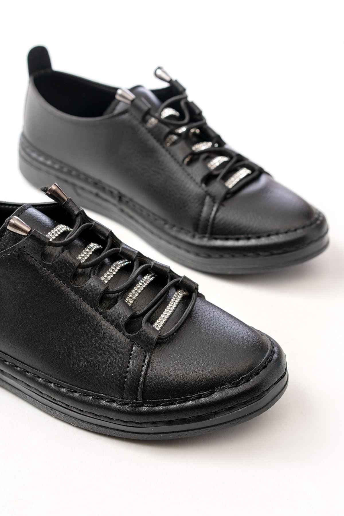 Ayakkabı Aşkı Mk-9026 Siyah Bağcıklı  Taş Aksesuarlı Günlük Spor Ayakkabı