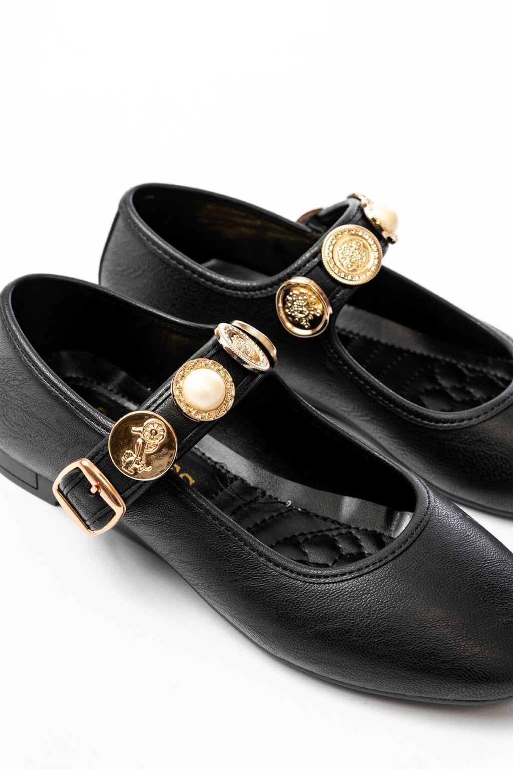 Ayakkabı Aşkı İNF-6363 Siyah Baret Tokalı Günlük Bayan Ayakkabı - Ayakkabı Aşkı