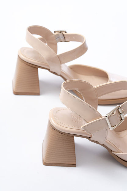 Ayakkabı Aşkı İNF-40450 Bej Rugan Günlük Arkası Açık Topuklu Bayan Ayakkabı