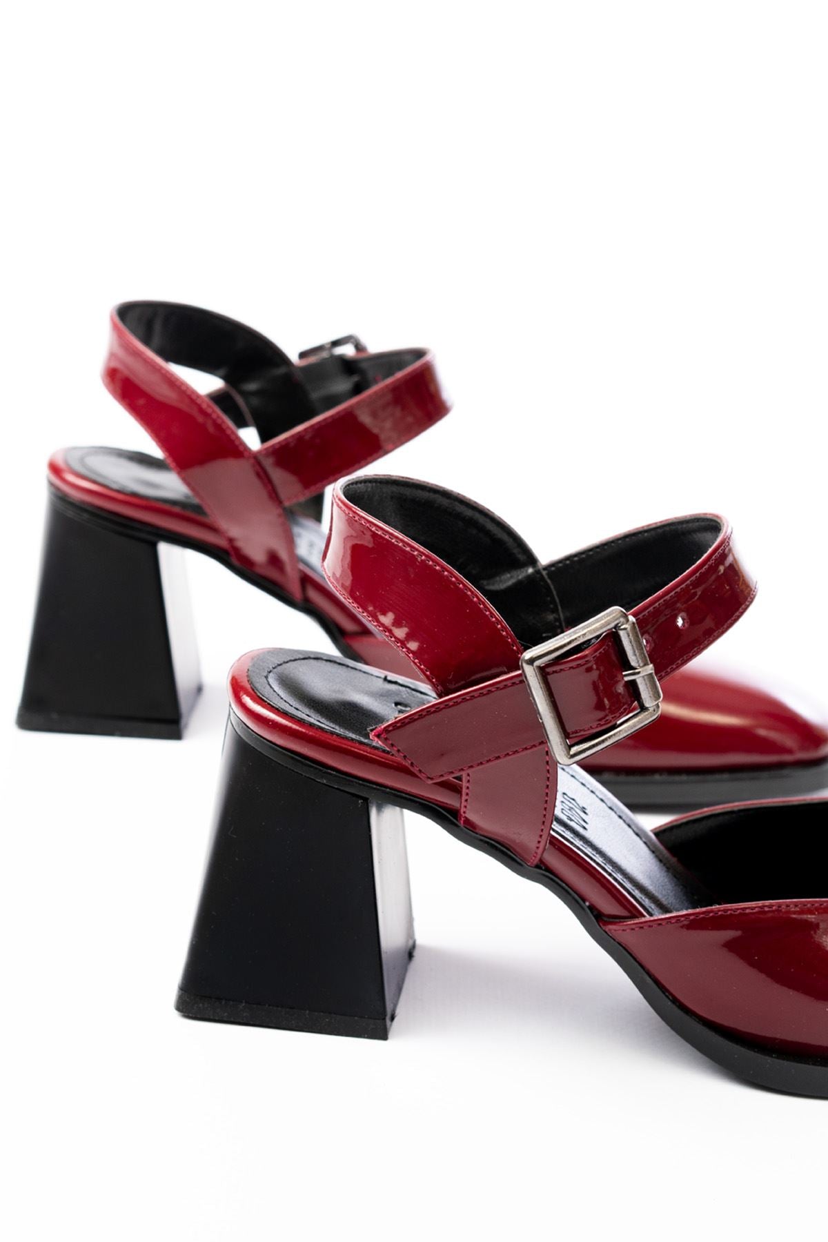 Ayakkabı Aşkı İNF-40450 Bordo Rugan Günlük Arkası Açık Topuklu Bayan Ayakkabı