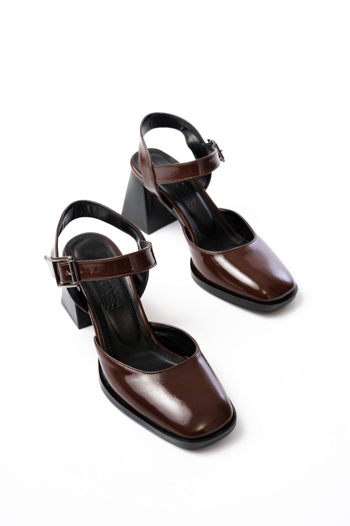 Ayakkabı Aşkı İNF-40450 Kahve Rugan Günlük Arkası Açık Topuklu Bayan Ayakkabı - Ayakkabı Aşkı