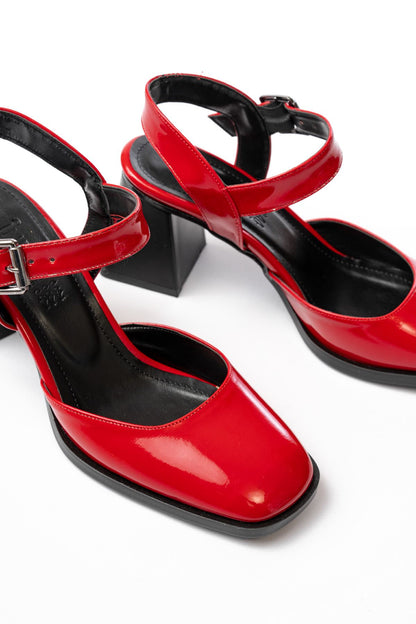 Ayakkabı Aşkı İNF-40450 Kırmızı Rugan Günlük Arkası Açık Topuklu Bayan Ayakkabı