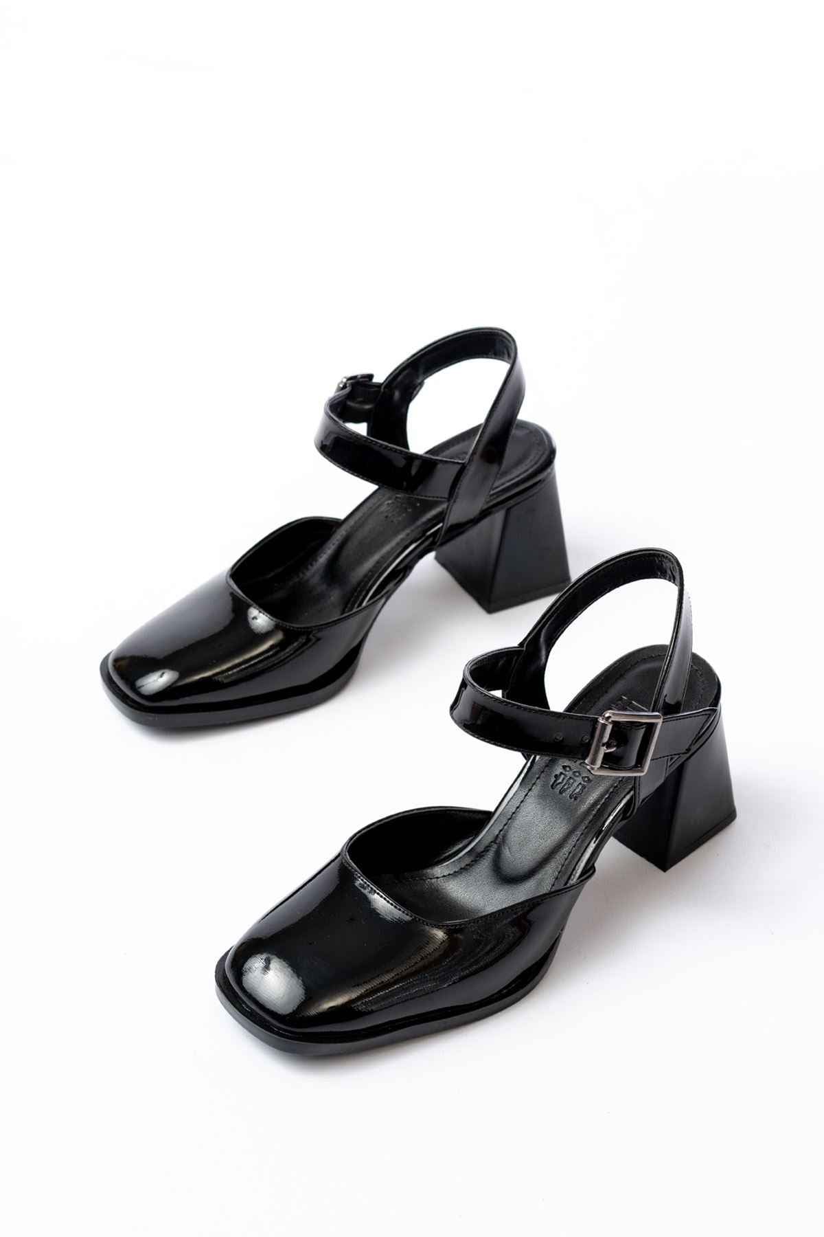 Ayakkabı Aşkı Inf-40450 Siyah Rugan Günlük Arkası Açık Topuklu Bayan Ayakkabı