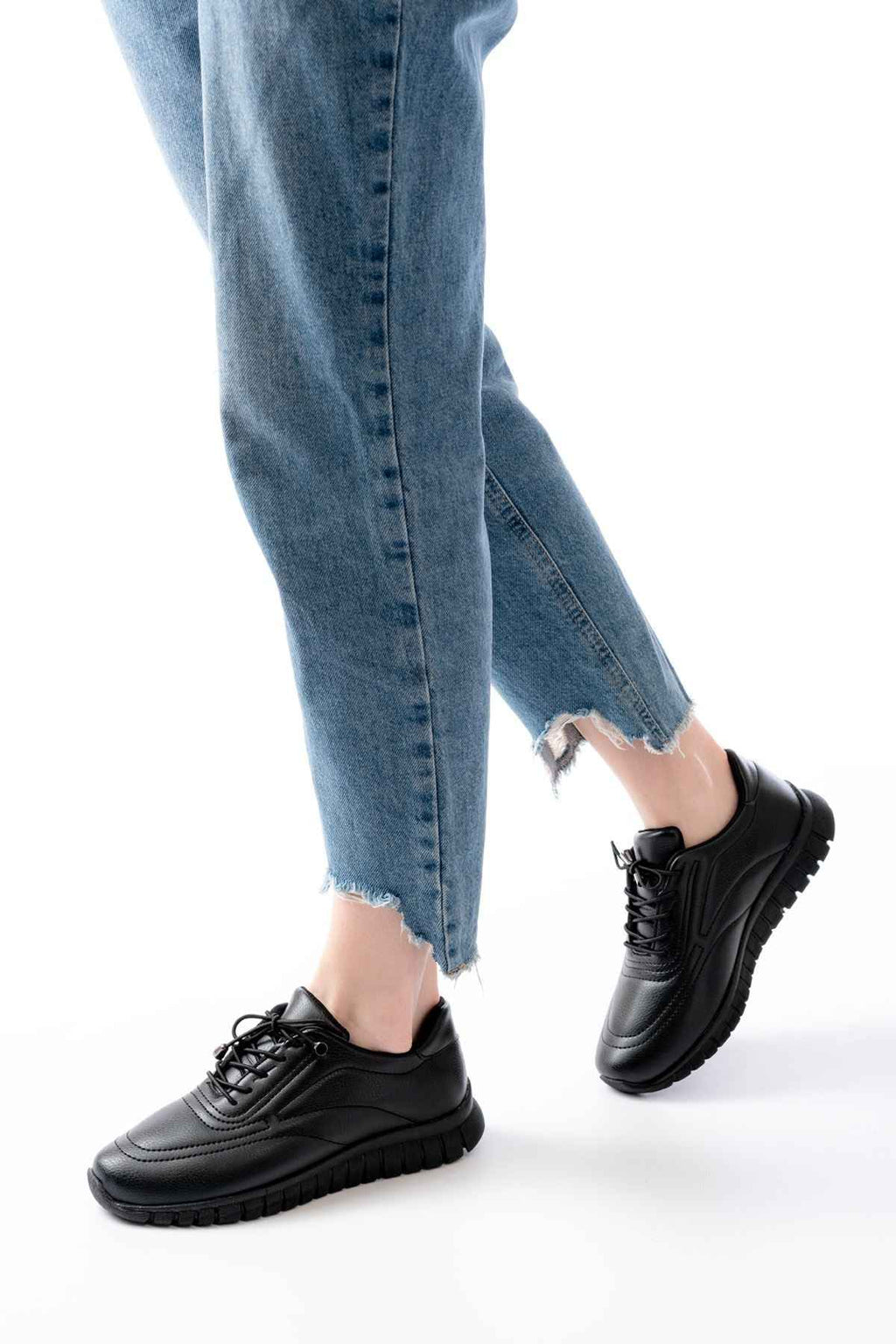 Ayakkabı Aşkı K-504 Siyah Bağcıklı Desenli Günlük Spor Ayakkabı