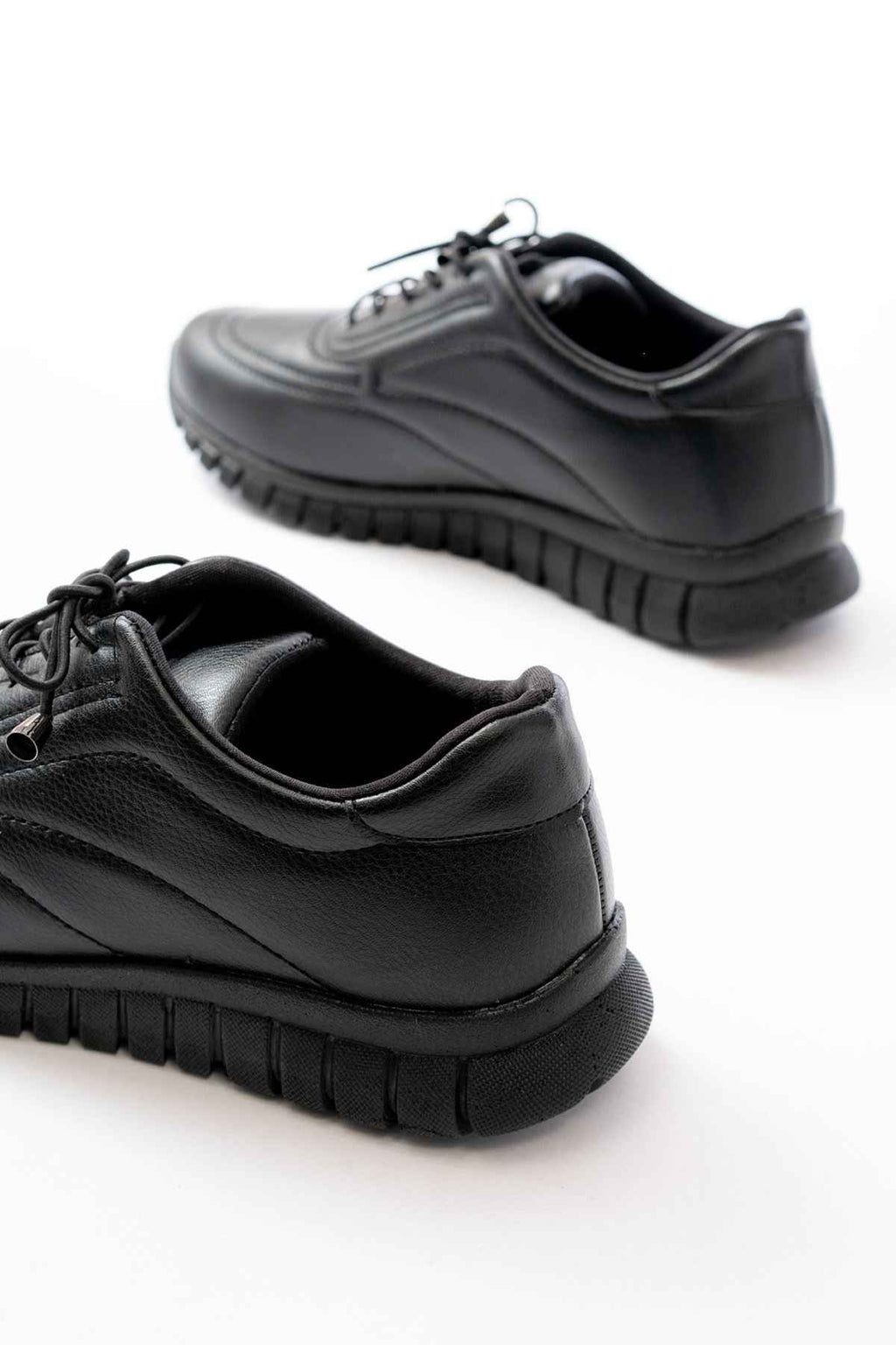 Ayakkabı Aşkı K-504 Siyah Bağcıklı Desenli Günlük Spor Ayakkabı