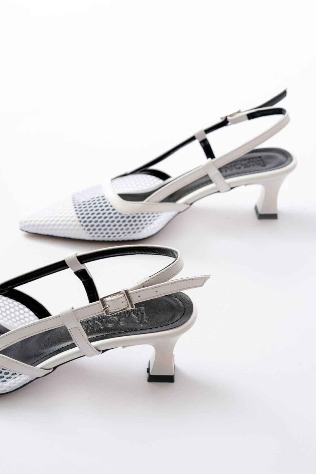 Ayakkabı Aşkı K-607 Beyaz Günlük Fileli Arkası Açık 7 Cm Topuklu Bayan Ayakkabı