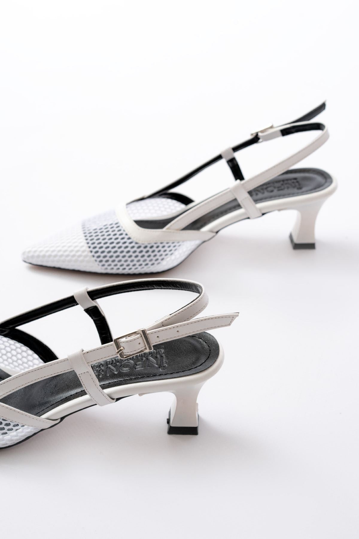 Ayakkabı Aşkı Beyaz Günlük Fileli Arkası Açık 7 cm Topuklu Bayan Ayakkabı