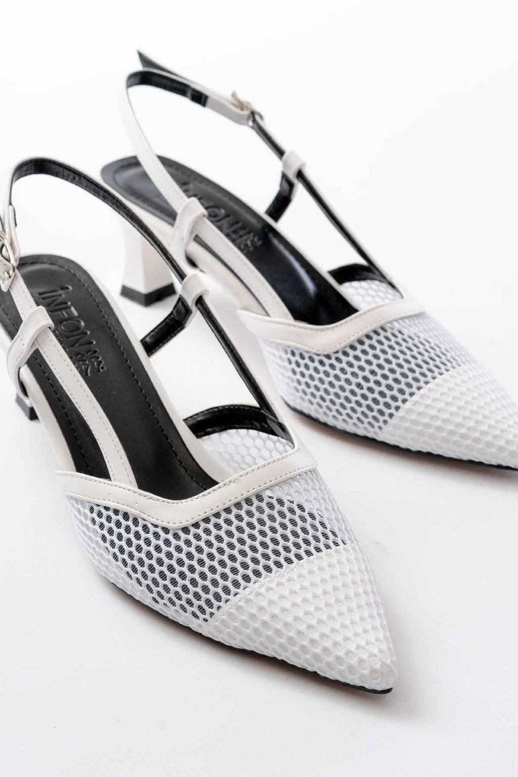 Ayakkabı Aşkı K-607 Beyaz Günlük Fileli Arkası Açık 7 Cm Topuklu Bayan Ayakkabı