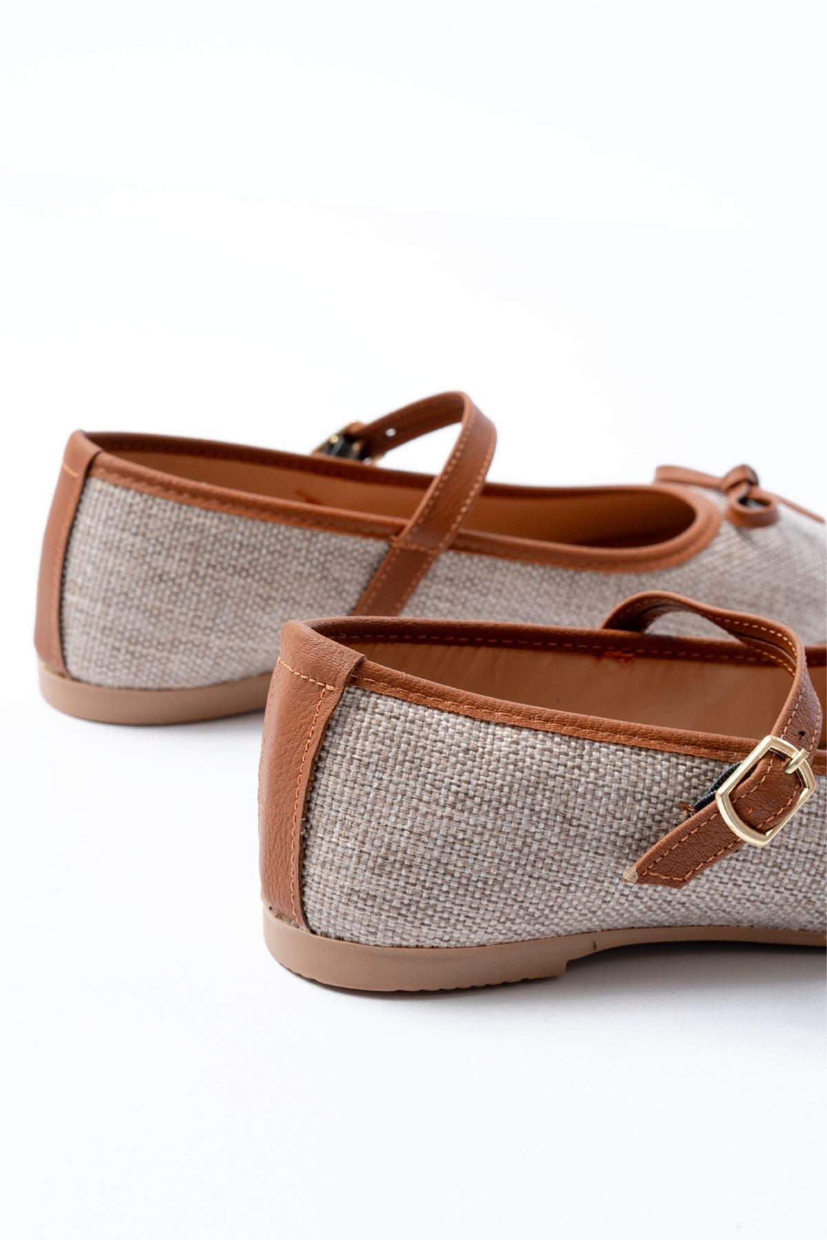 Ayakkabı Aşkı 6321 Vizon Günlük Baret Tokalı Bayan Babet - Ayakkabı Aşkı