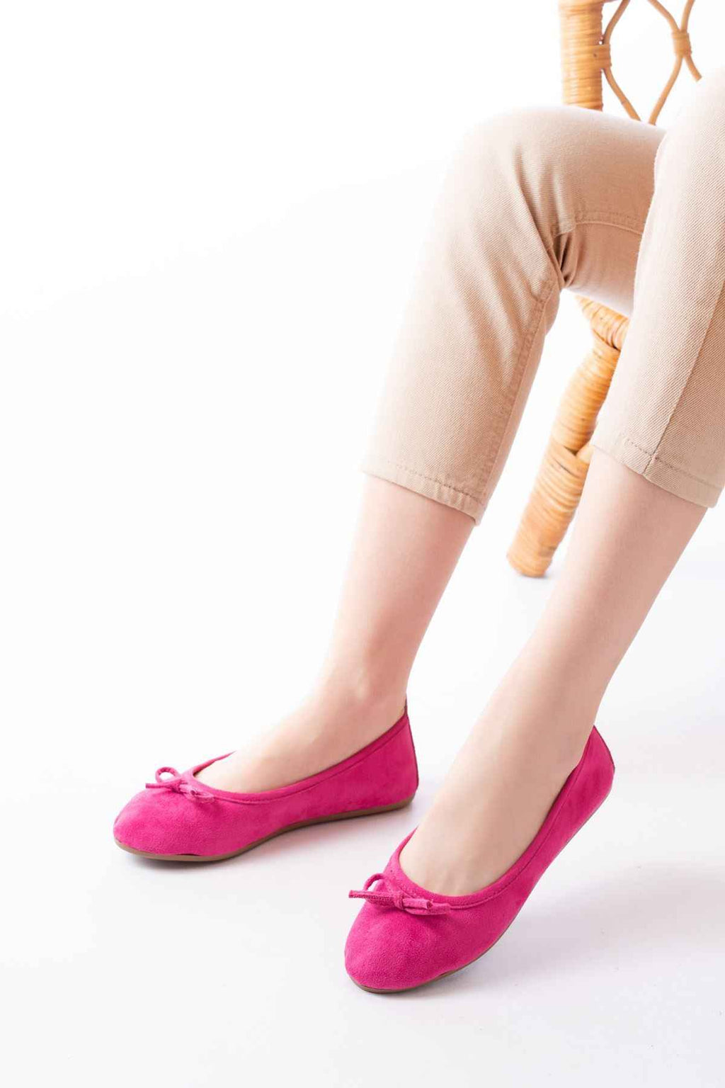 Ayakkabı Aşkı 6101 Fuşya Süet Fiyonklu Günlük Kadın Babet