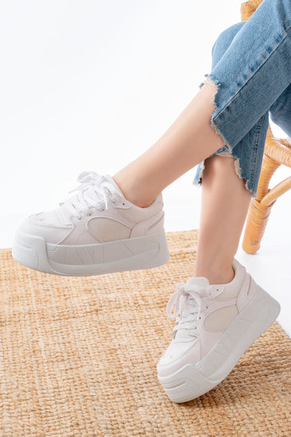 Ayakkabı Aşkı Beyaz Garni Bağcıklı Fileli Yüksek Taban Günlük Spor Ayakkabı