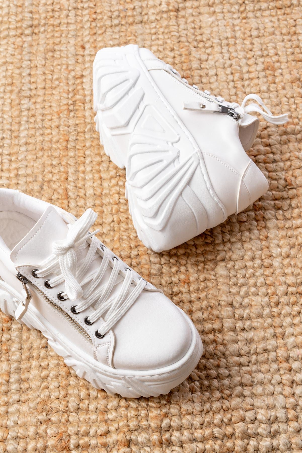 Ayakkabı Aşkı Beyaz Bağcıklı Fermuarlı Yüksek Taban Günlük Spor Ayakkabı