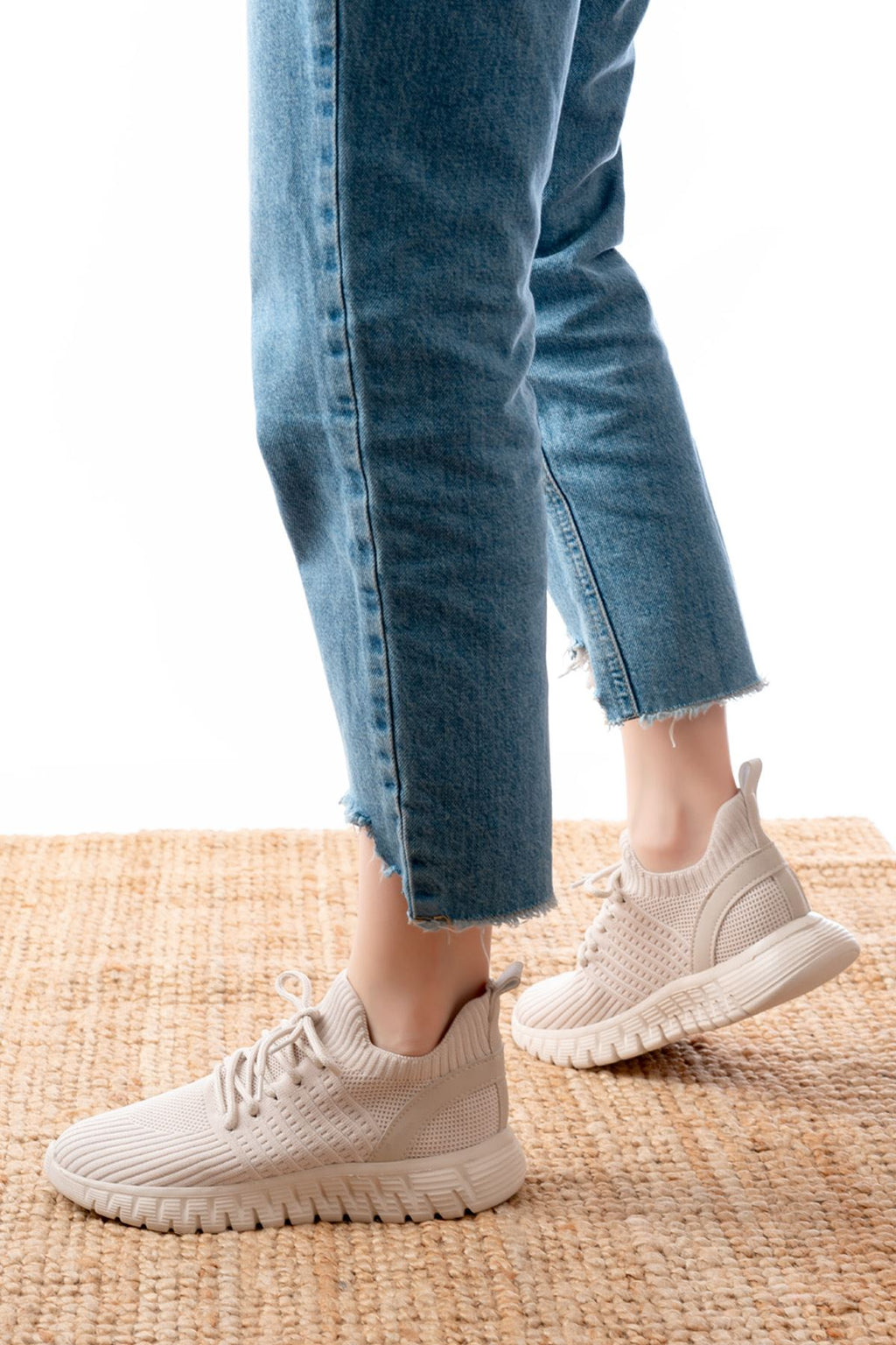 Ayakkabı Aşkı Bej Bağcıklı Failon Taban Günlük Spor Ayakkabı - Ayakkabı Aşkı