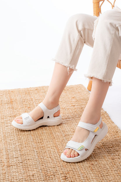Ayakkabı Aşkı Beyaz Baret Cırtlı Dikişli Günlük Kadın Sandalet