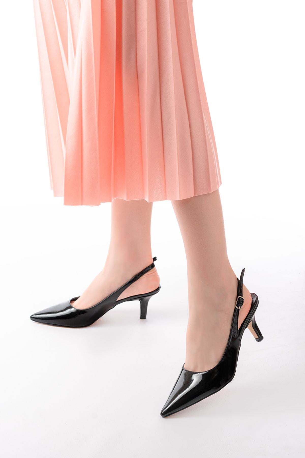 Ayakkabı Aşkı Siyah Rugan Günlük 7 cm Topuklu Kadın Ayakkabı