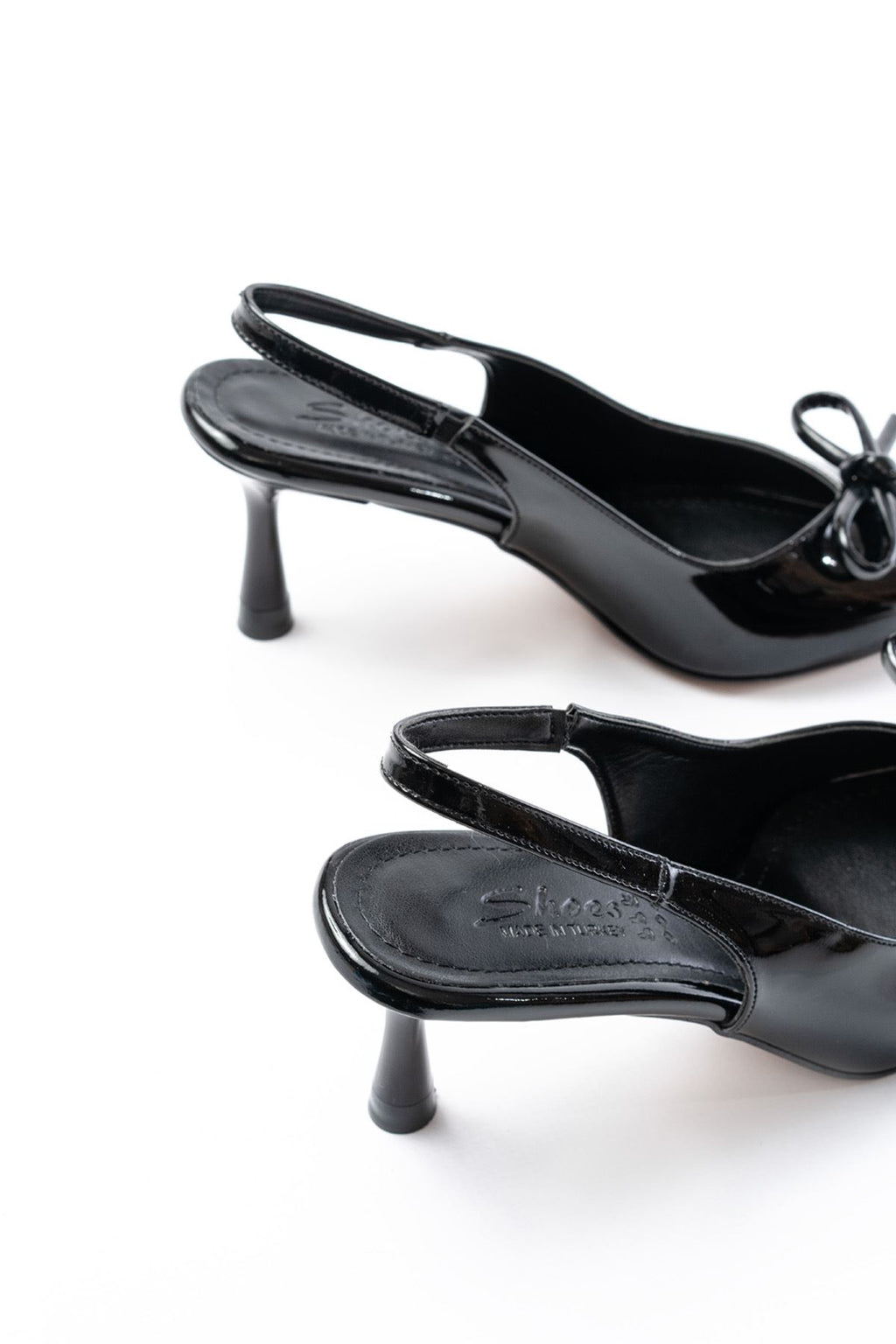 Ayakkabı Aşkı İNF-45 Siyah Rugan Günlük Arkası Açık Fiyonklu Topuklu Bayan Ayakkabı - Ayakkabı Aşkı