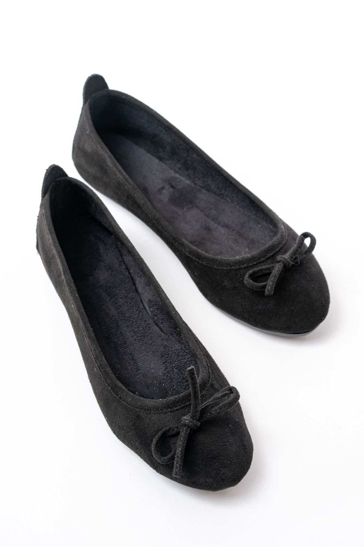 Ayakkabı Aşkı 6101 Siyah Süet Fiyonklu Günlük Kadın Babet