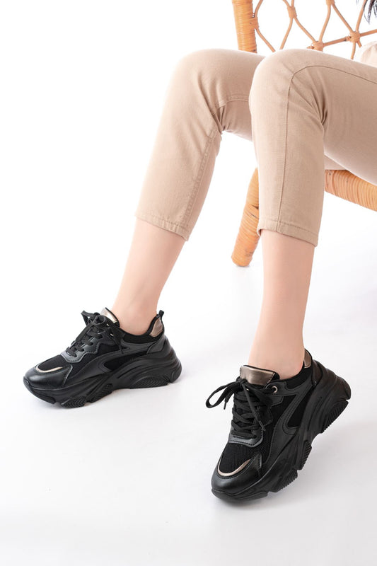 SP-149 Siyah Platin Bağcıklı Fileli Günlük Spor Ayakkabı - Siyah