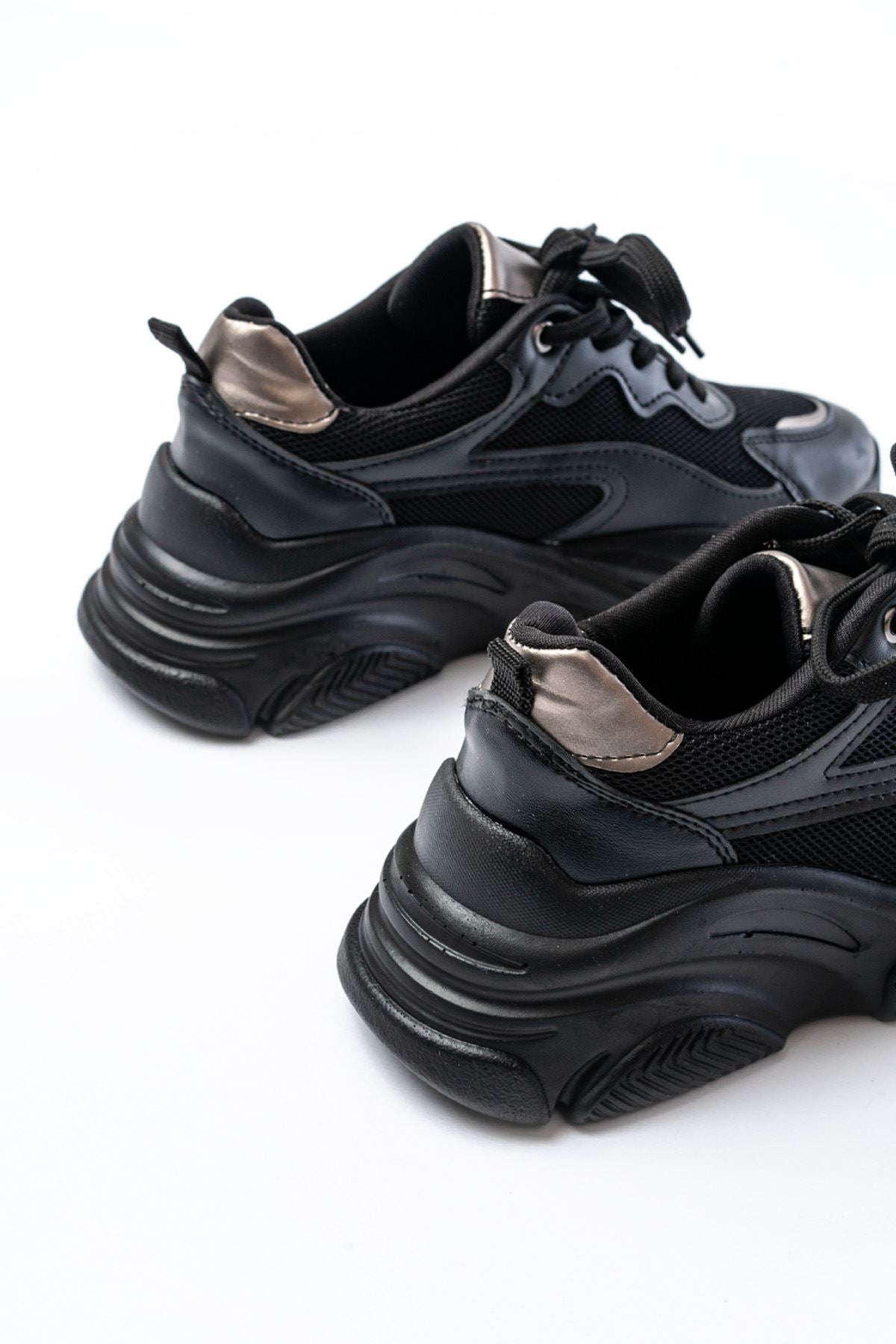 Ayakkabı Aşkı Siyah Platin Bağcıklı Fileli Günlük Spor Ayakkabı