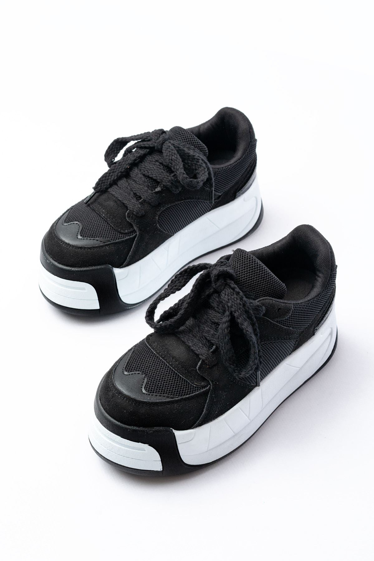 Ayakkabı Aşkı Siyah Garni Bağcıklı Fileli Yüksek Taban Günlük Spor Ayakkabı