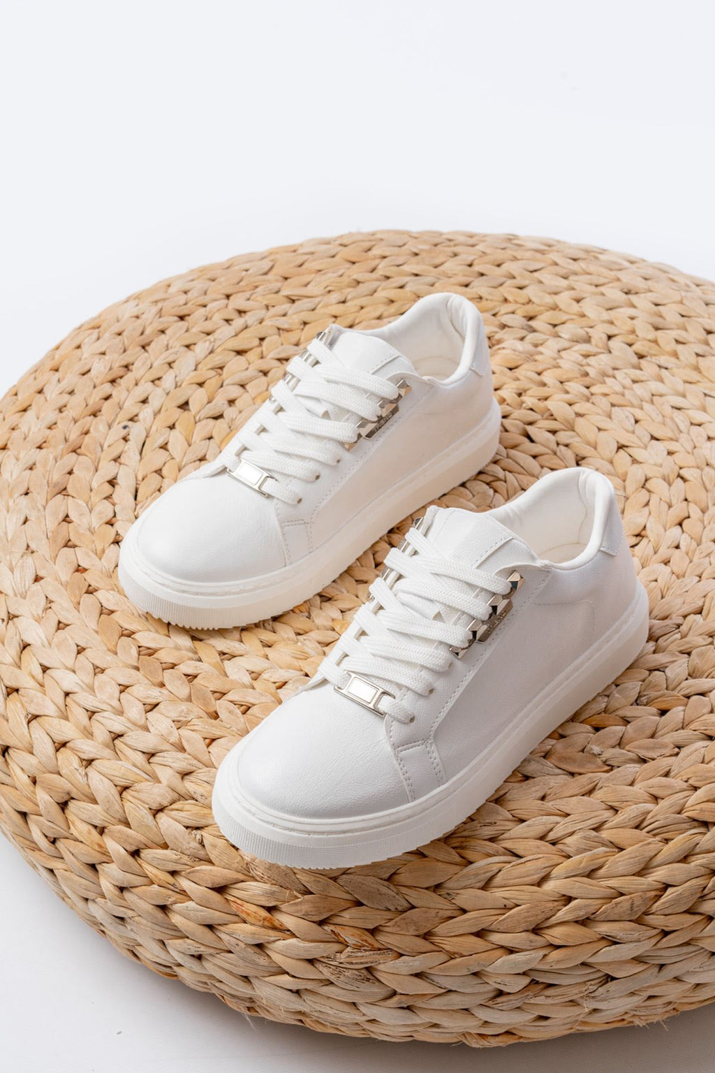Ayakkabı Aşkı Beyaz Bağcıklı Taban Dikişli Günlük Kadın Spor - Ayakkabı Aşkı