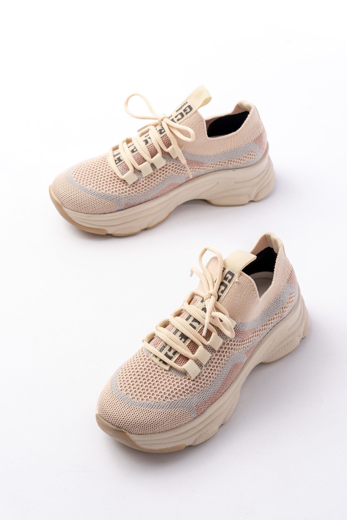 Ayakkabı Aşkı Bej Bağcıklı Fileli Günlük Spor Ayakkabı