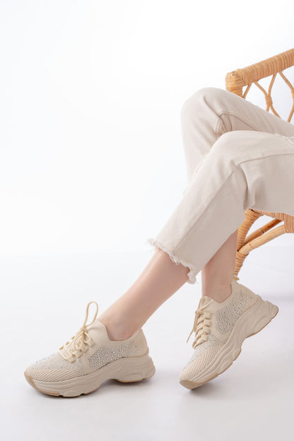 3002  Bej Bağcıklı Fileli Taş Aksesuarlı Günlük Spor Ayakkabı - Bej