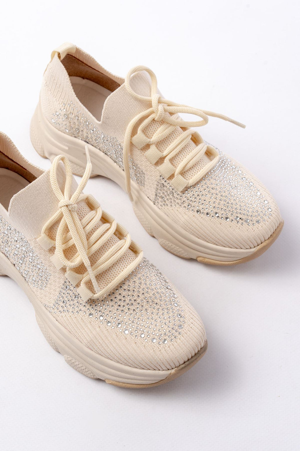 Ayakkabı Aşkı 3002 Bej Bağcıklı Fileli Taş Aksesuarlı Günlük Spor Ayakkabı - Ayakkabı Aşkı