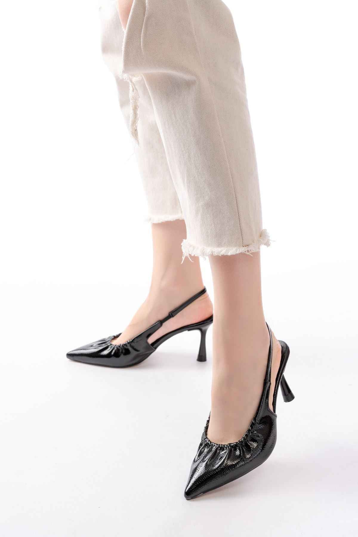 Ayakkabı Aşkı Inf-40451 Siyah Kırışık Rugan Günlük Arkası Açık Topuklu Bayan Ayakkabı