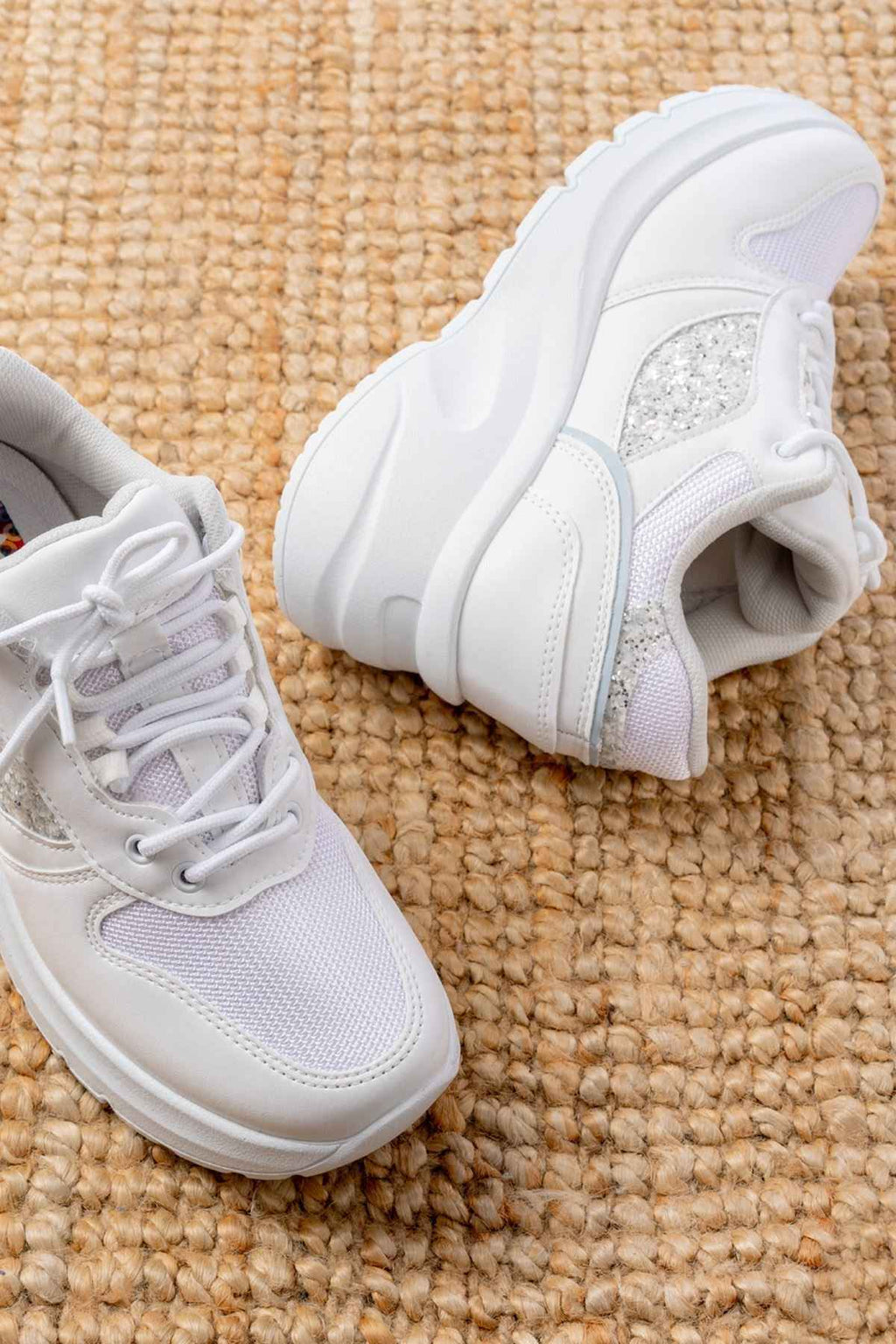 Ayakkabı Aşkı F-185 Beyaz Günlük Bağcıklı Taş Aksesuarlı Yazlık Spor Ayakkabı