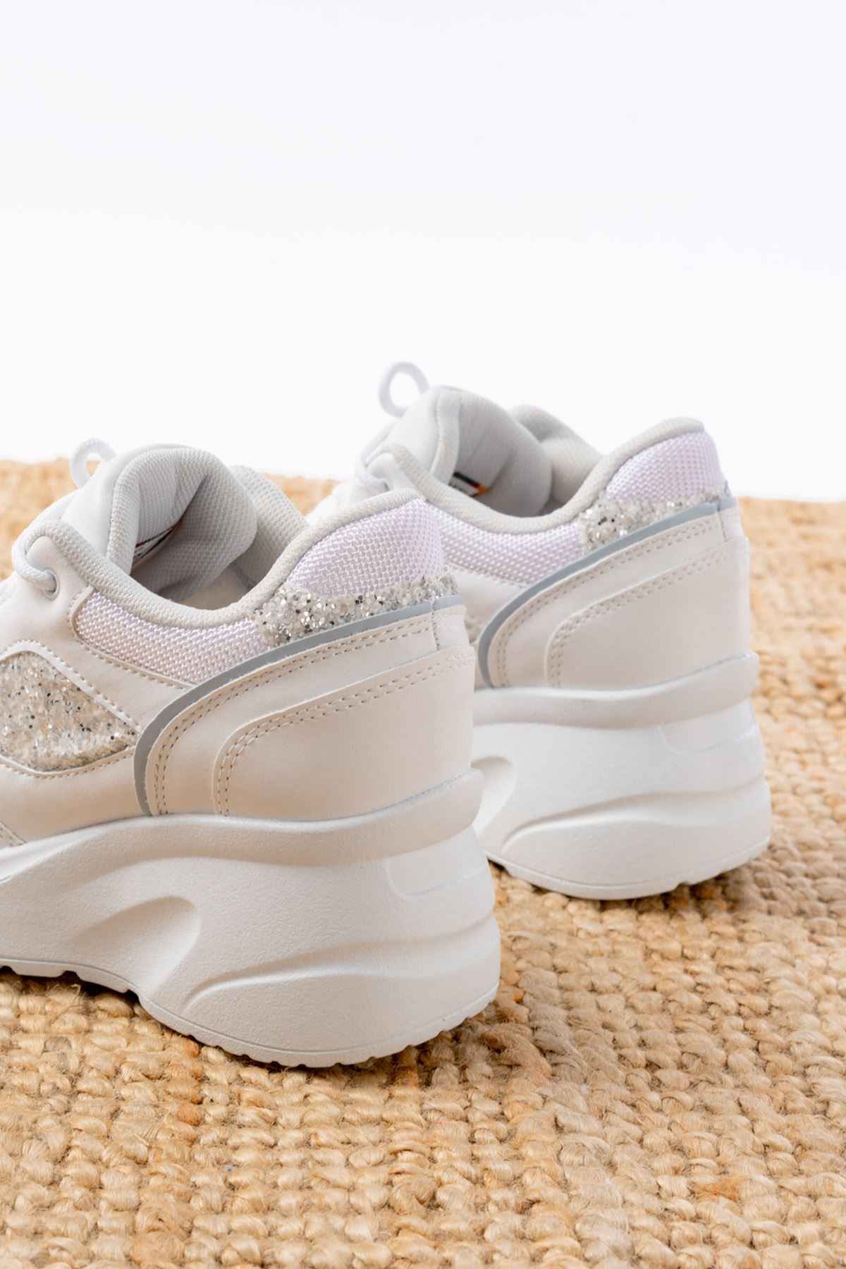 Ayakkabı Aşkı F-185 Beyaz Günlük Bağcıklı Taş Aksesuarlı Yazlık Spor Ayakkabı